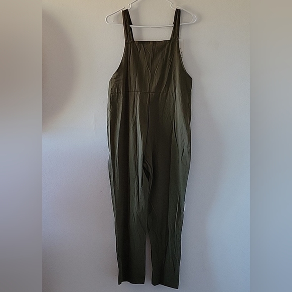 PANTALON jumper with cheetah graphic. NWT Sz. S - Picture 6 of 8